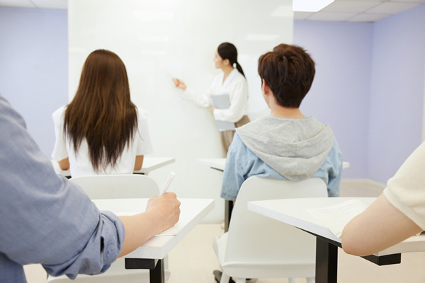 人才梯隊建設：培養(yǎng)儲備，確保企業(yè)持續(xù)發(fā)展