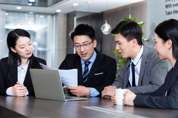 員工關(guān)系管理：減少?zèng)_突，提升員工滿意度