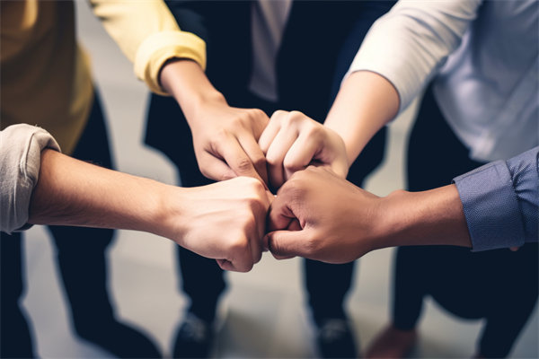 協(xié)同內(nèi)外力量，執(zhí)行經(jīng)營計劃，共創(chuàng)企業(yè)美好明天